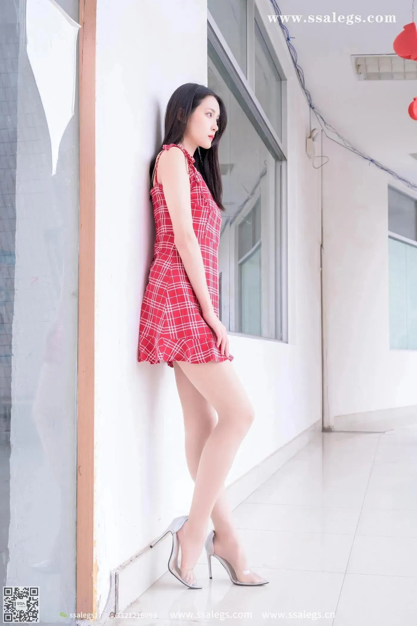 [SSA丝社]超清写真 NO.379 君君小区花园的靓丽风景线[23] [49P]插图